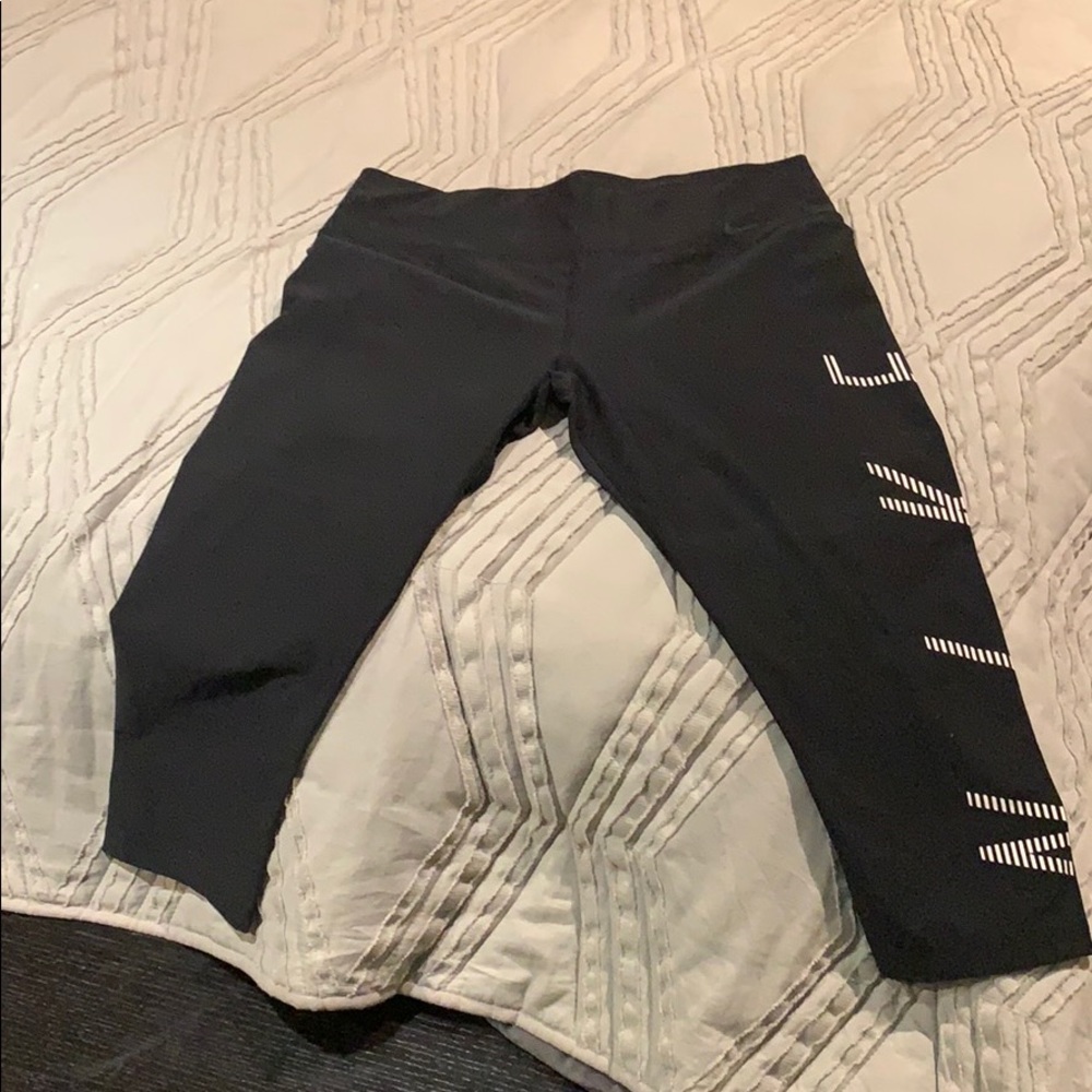 NIKE LEGGINGS